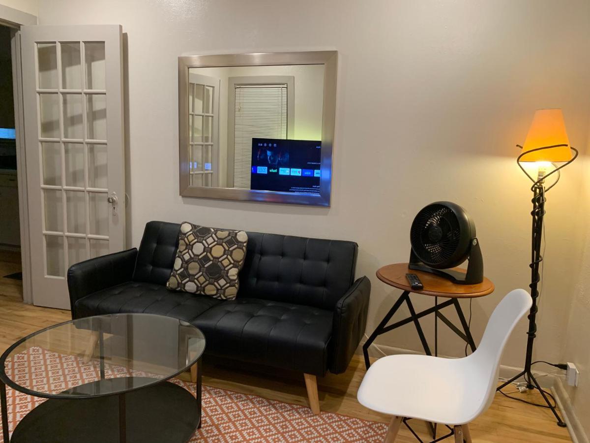 125-#4 Downtown Cozy Upstairs One Bedroom Apt San Antonio Exterior photo